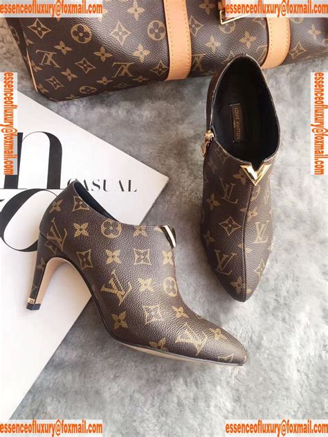 replica louis vuitton ladies shoes|knockoff louis vuitton boots.